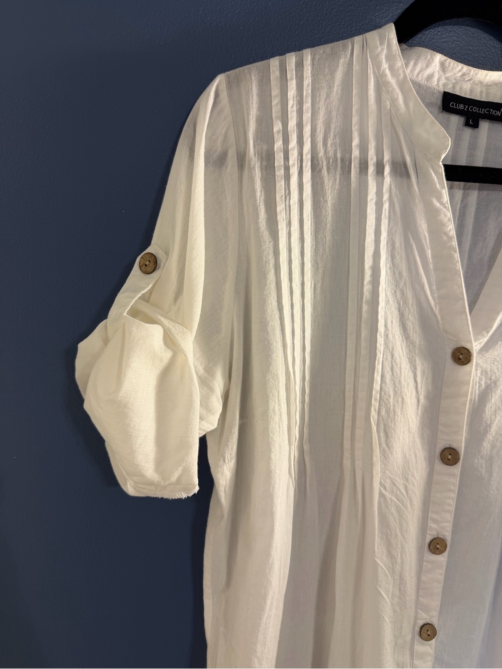 Club Collection Cream Button-Front Tunic Top Large - Picture 3 of 7
